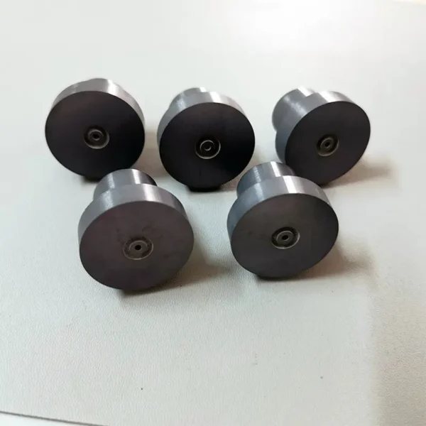 Silicon Nitride Ceramic Nozzle — view 2 Silicon Nitride Ceramic Nozzle — reference component view 2